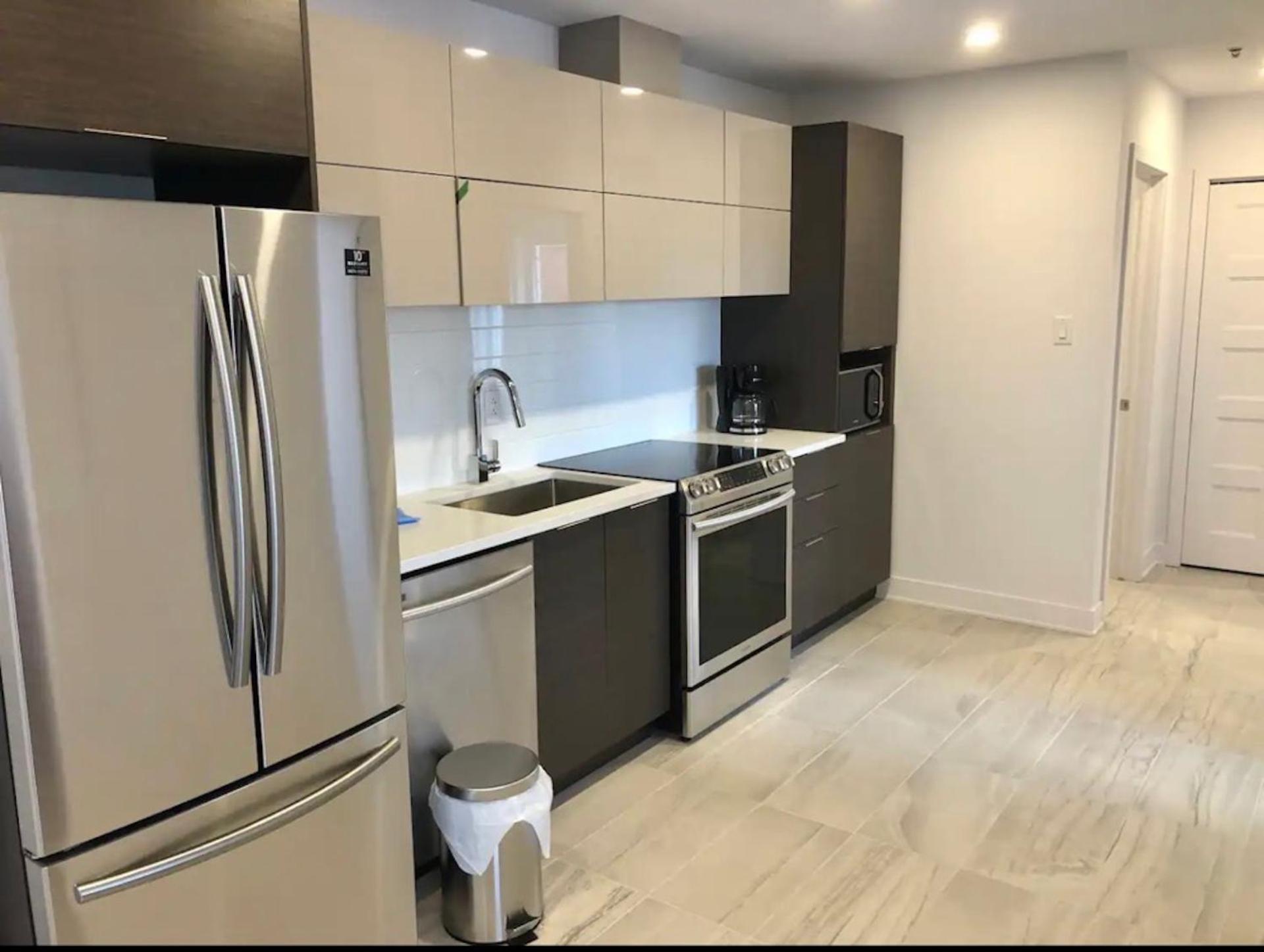 Le Bijou Airhome One Or Two Bedroom Suite Montreal Bagian luar foto