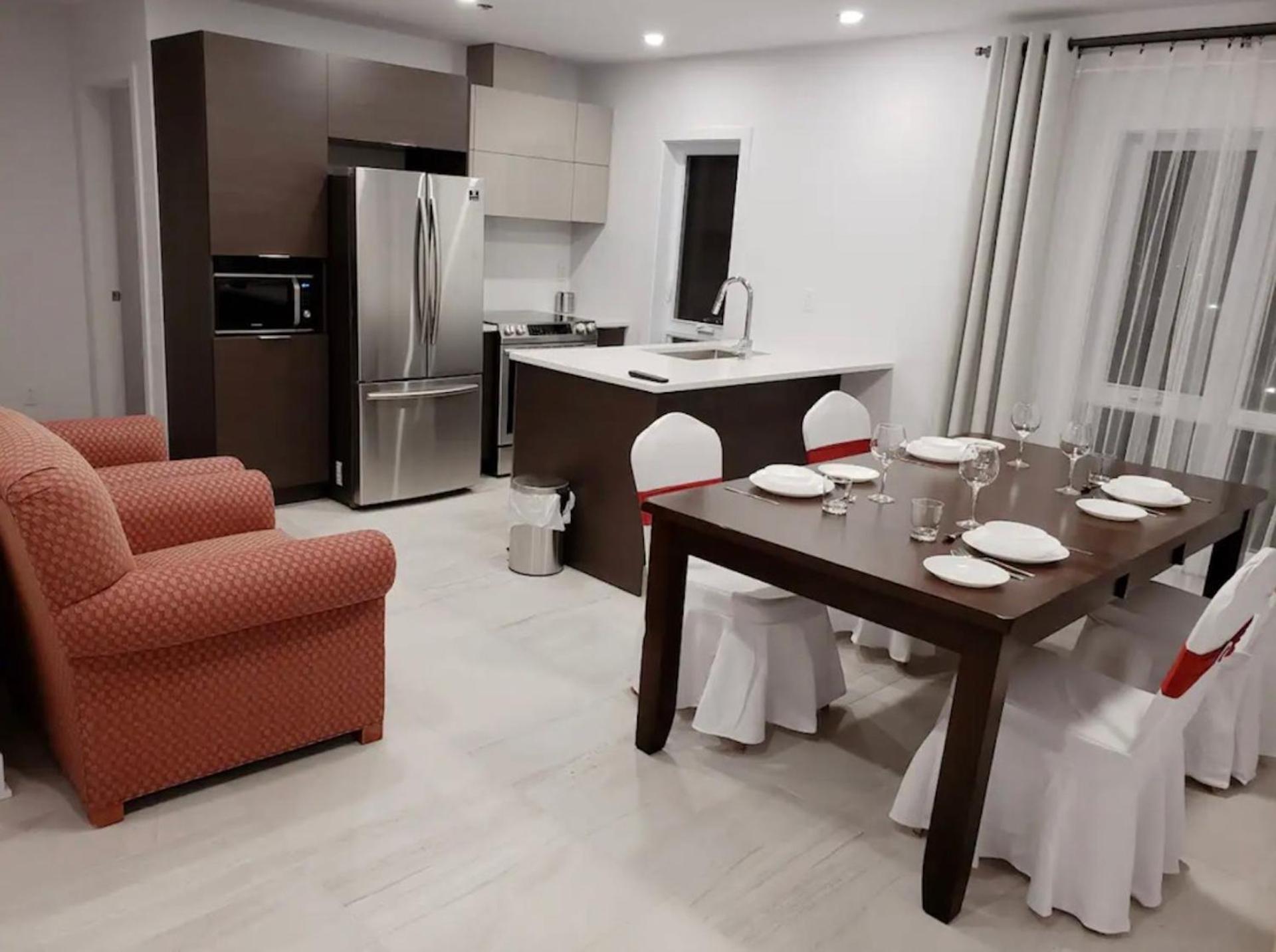 Le Bijou Airhome One Or Two Bedroom Suite Montreal Bagian luar foto